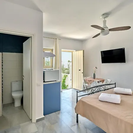 Holiday home Maria - Squares Blue & Gold *